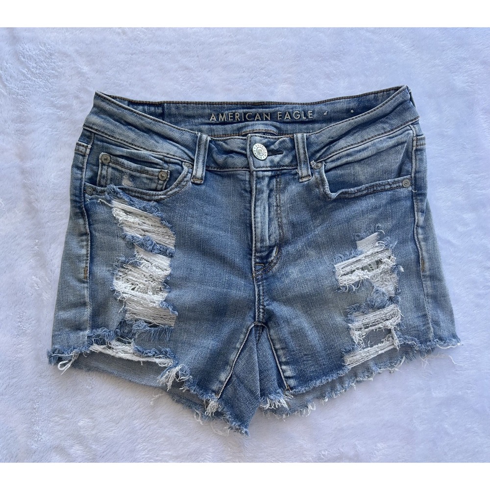 American Eagle Womens Denim Shorts Size 6 Light Wash Distressed Ripped Lace
